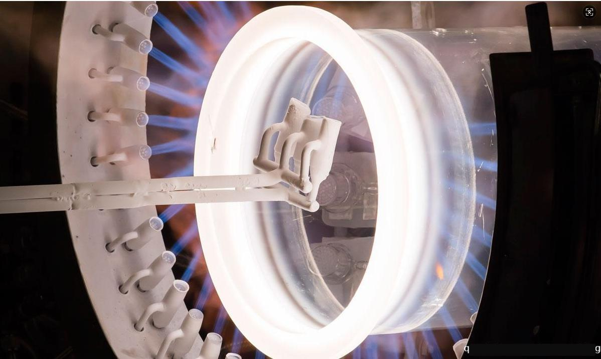 Apa macem-macem Aplikasi Kuarsa ing Manufaktur Semikonduktor?