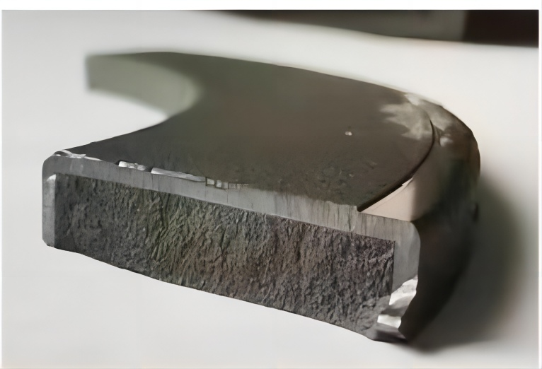 Maksimalkan Hasil Fab: Napa CVD Solid SiC minangka Pilihan Utama kanggo Bagian Kamar Kritis